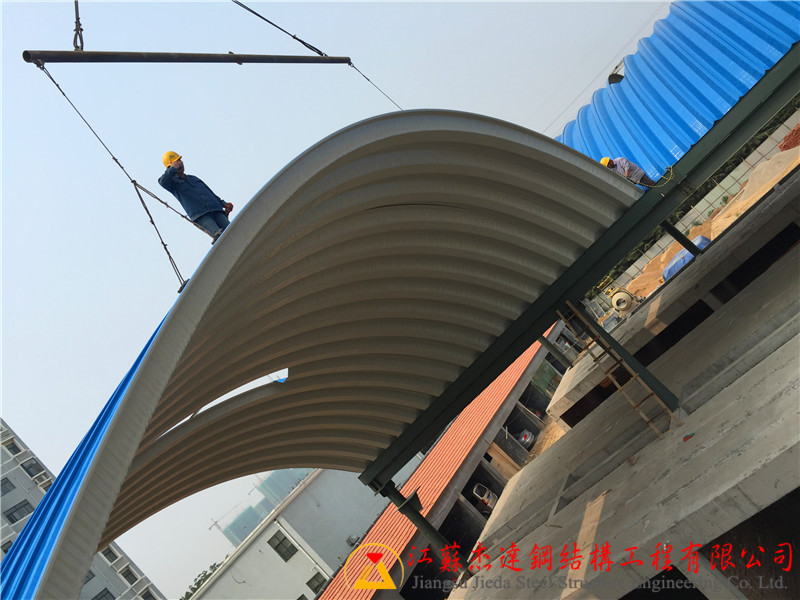 惠山無(wú)梁拱形屋頂集散大棚